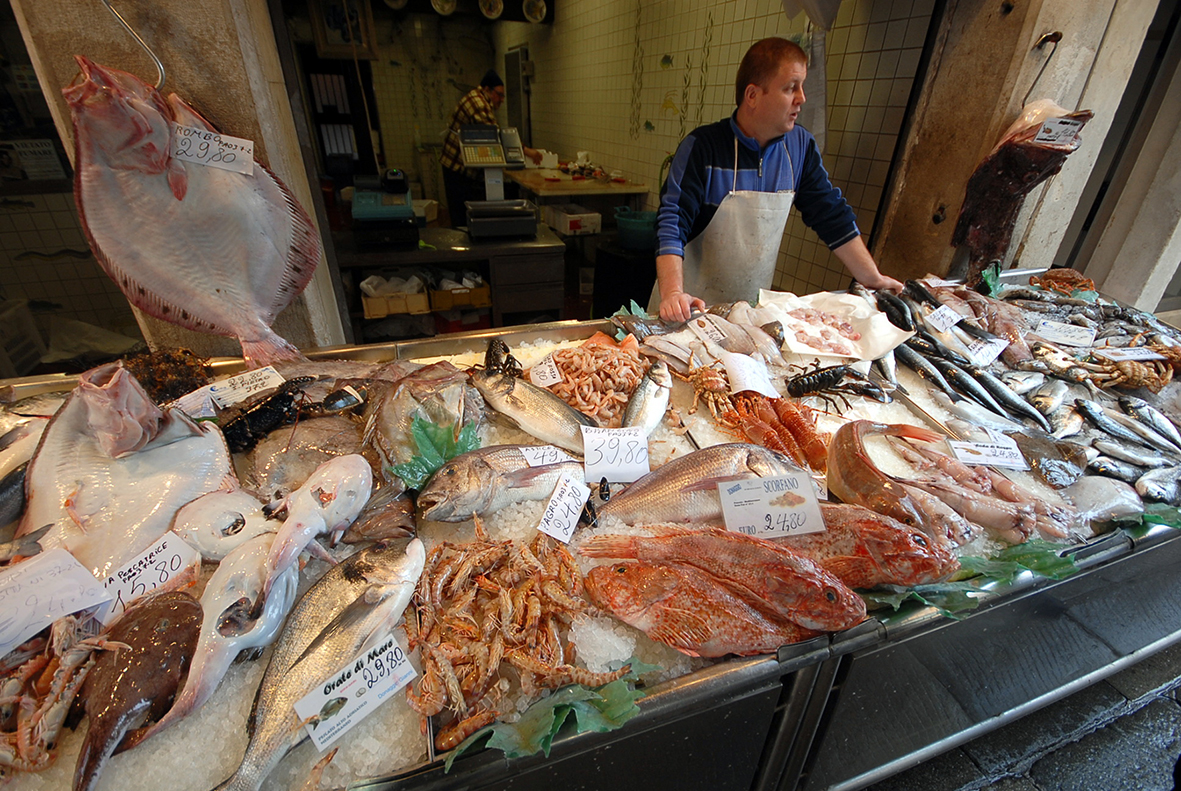 Fish stand in the Rialto market