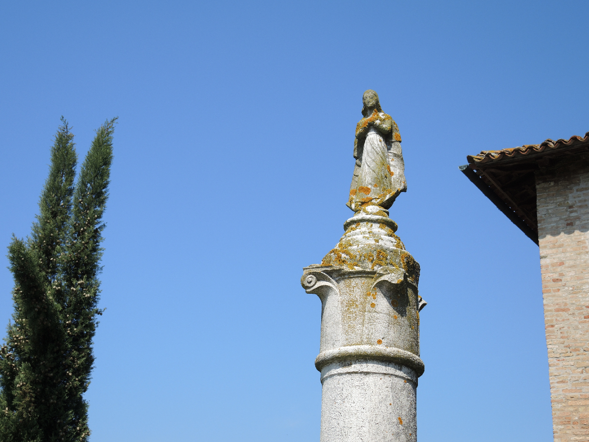 Little statue of devotion in Torcello